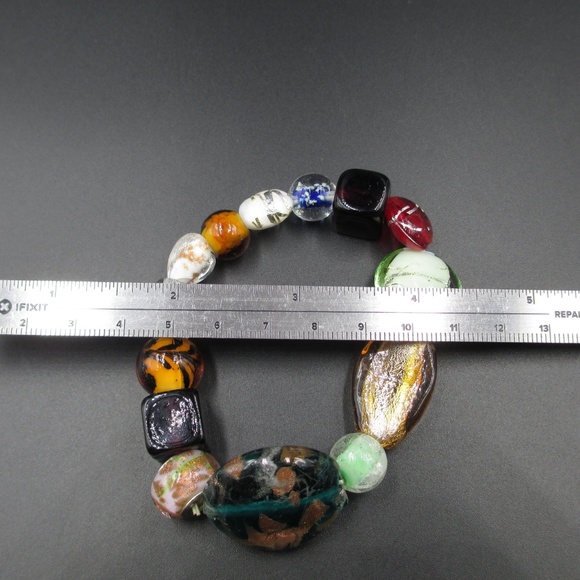 Vintage Colorful Glass Beads Expandable Bracelet - Picture 5 of 5